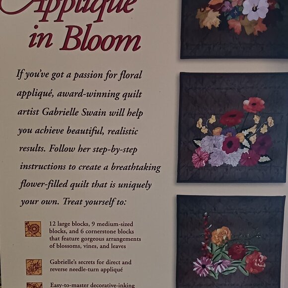 Vintage Applique in Bloom Book - Picture 2 of 7